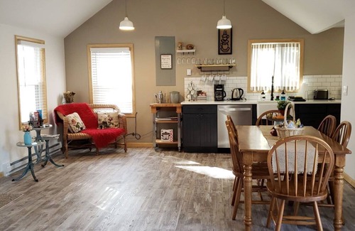 Mongaup Valley Cottage | Cozy Country Cottage close to Bethel Woods (with Home Office and Family Games)