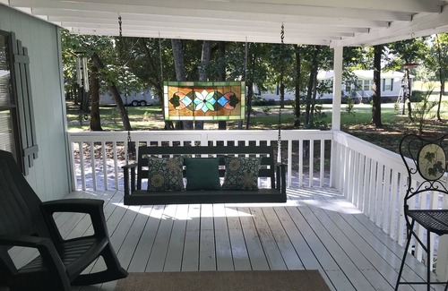 Waynesboro House | Cozy country cottage 35 minutes from Augusta National