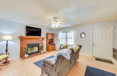 Cameron House | Cozy Couples Getaway with Private Yard in Cameron