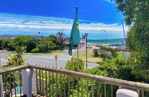 Langebaan Apartment | Cozy Crner, home away from home, mere 100m away from pristine beaches