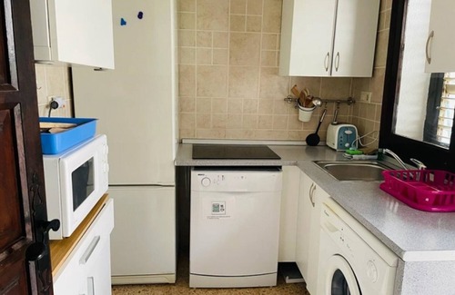 Denia Apartment | Cozy Denia apartment with Wi-Fi and air conditioning, near the beach