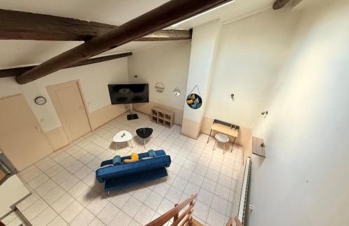 Ancy-Dornot Apartment | Cozy duplex with bar near Metz