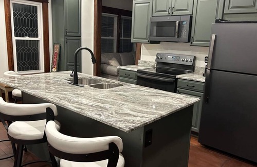 Camanche House | Cozy Family-Friendly Riverfront Home. Perfect Setting for All Celebrations!