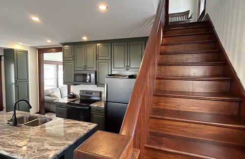 Camanche House | Cozy Family-Friendly Riverfront Home. Perfect Setting for All Celebrations!