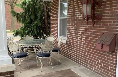 Palmyra House | Cozy family home, close to all things Hershey and Central Pennsylvania.