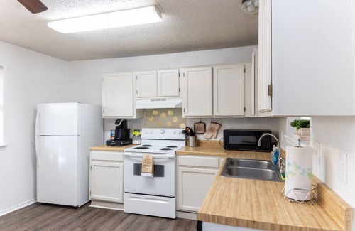 Killeen House | Cozy Family Home