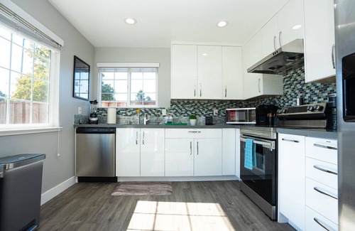 Milpitas House | Cozy Family Stay 3BR/2BA Home in Prime Milpitas Location