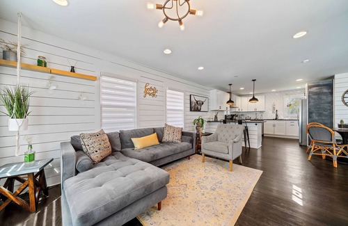 Candler-McAfee House | Cozy Farm House Near Downtown with Large Backyard