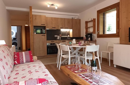Le Chinaillon Apartment | Cozy flat 6-8 pers, at ski slopes, Le Grand-Bornand