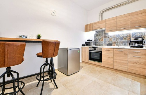 Ilisia Condo | Cozy Flat in Central Athens - Iris