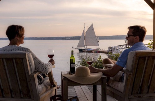 Boothbay Harbor Condo | Cozy Forest Cottage + 2 Porches | No Hidden Fees