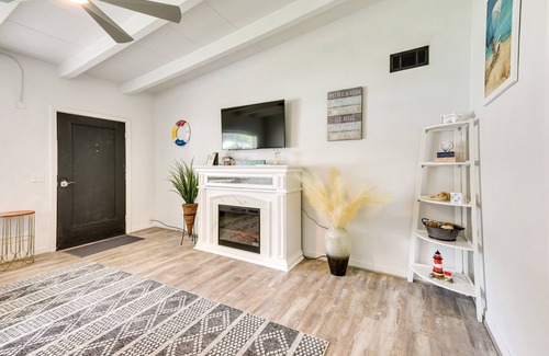 Fort Walton Beach House | Cozy Fort Walton Beach Escape w/Private Patio!