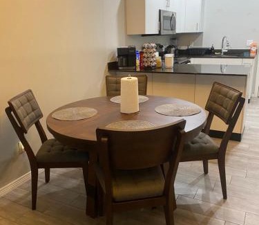 Edinburg Apartment | Cozy Getaway with King Bed near UTRGV