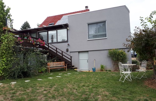 Berstett Apartment | Cozy gite 3 *, 2 to 4 people, 1st floor in the house. Individual entrance.