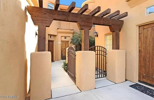 Foothills Condo | Cozy Ground Floor 2-bed Condo in Ahwatukee Foothills. Steps from Pool & Hot Tub