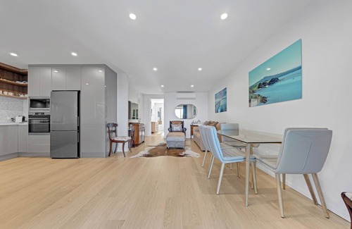 Devonport House | Cozy Haven in Devonport