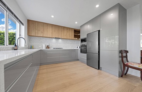 Devonport House | Cozy Haven in Devonport