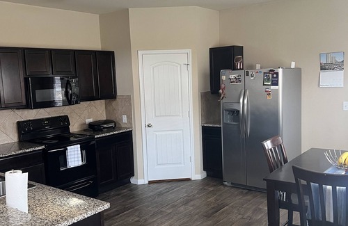 Austin House | Cozy Home: 9 Miles from Circuit of the Americas