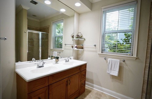 Burton House | Cozy home close to MCAS and MCRD Parris Island