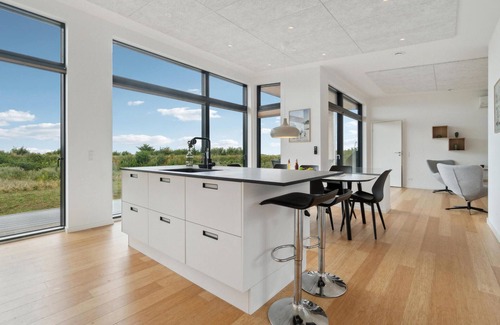 Sandvig House | Cozy home in Allinge with WiFi