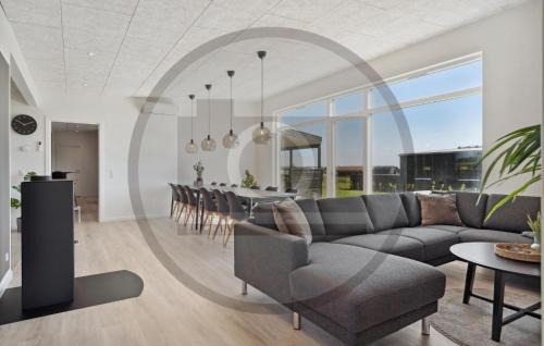 Hvidbjerg Strand House | Cozy Home In Børkop With Sauna