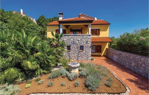 Bregi House | Cozy Home In Bregi With Wifi