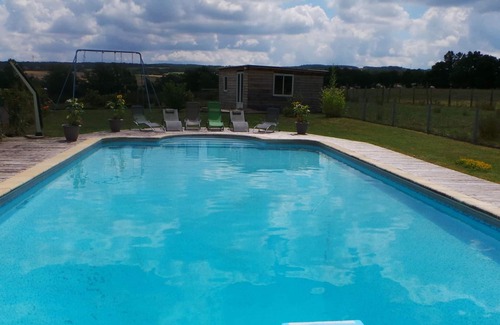 Creuzier-le-Neuf Cottage | Cozy home in Creuzier-le-Neuf with shared pool