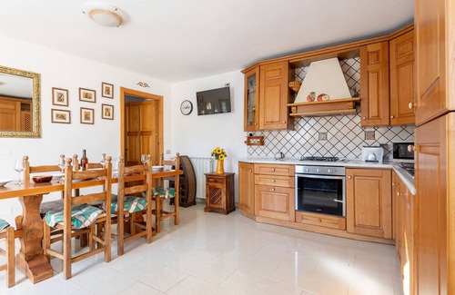Prota House | Cozy home in Comano with WiFi