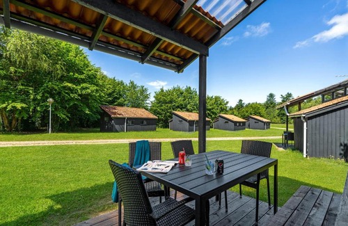 Hampen House | Cozy Home In Hampen With Wifi