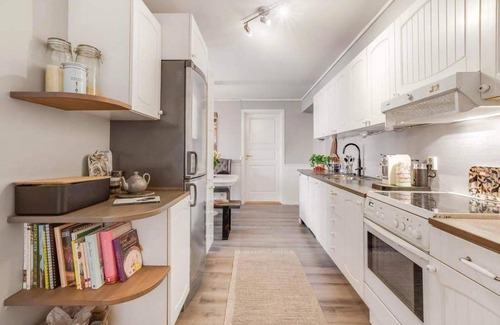 Asker House | Cozy home in Heggedal with house a panoramic view
