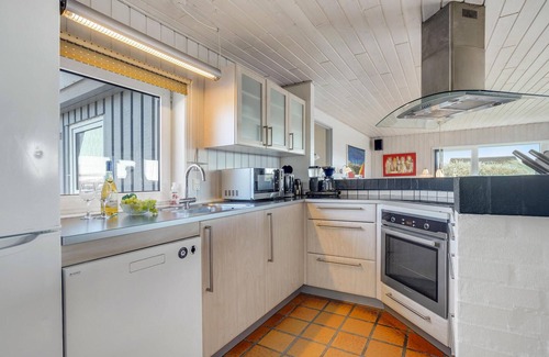 Hvide Sande House | Cozy home in Hvide Sande with sauna