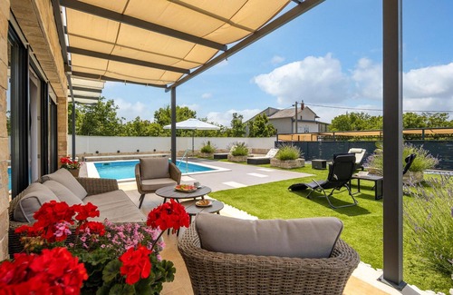 Jadranovo House | Cozy home in Jadranovo