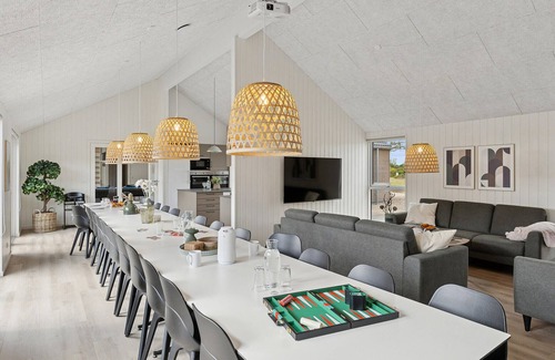 Bratten Strand House | Cozy home in Jerup with sauna