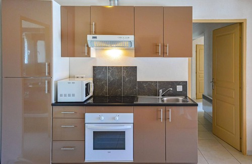 Moriani-Plage House | Cozy home in Moriani Plage with WiFi