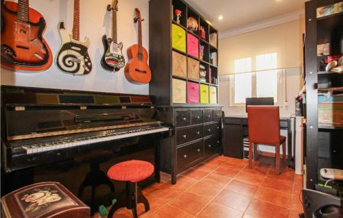 Orihuela House | Cozy Home In Orihuela