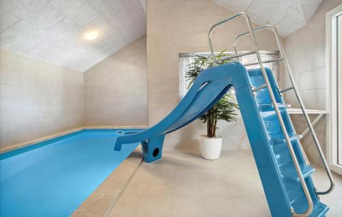 Hasmark Strand House | Cozy Home In Otterup With Sauna