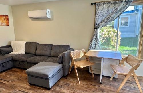 Pittsfield House | Cozy Home in Pittsfield