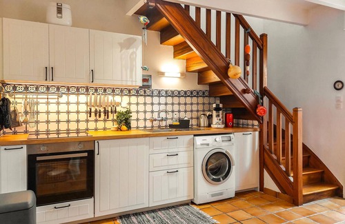 Plouguerneau House | Cozy home in Plouguerneau with WiFi