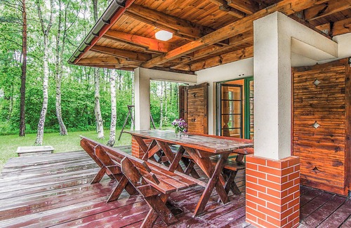 Pobierowo House | Cozy home in Pobierowo with WiFi