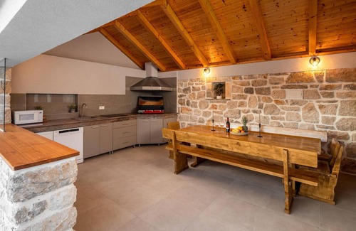 Primosten Burnji House | Cozy home in Primosten with WiFi