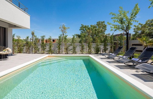 Privlaka House | Cozy home in Privlaka with sauna