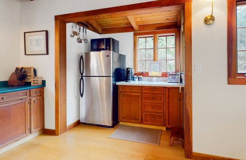 Hacienda House | Cozy home in quiet neighborhood with private hot tub, fire pit, & spacious deck