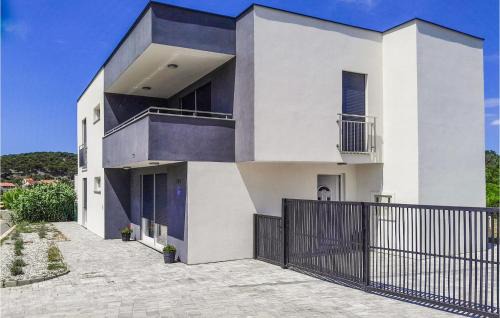 Lopar House | Cozy Home In Rab With Wifi