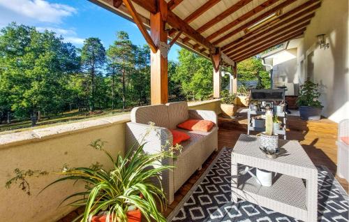 Sarliac-sur-l'Isle House | Cozy Home In Sarliac With Wifi