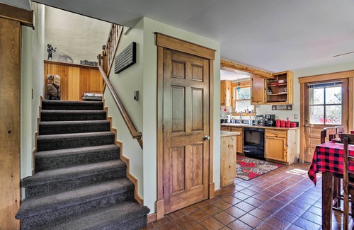 Central City House | Cozy Home w/Deck & Mtn Views, Walk to Casinos