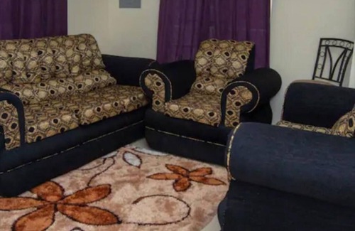 Montego Bay House | Cozy house in charming Montego Bay with AC, WiFi and all other amenities.
