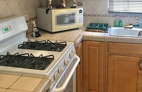 Palmdale House | Cozy House in West Palmdale