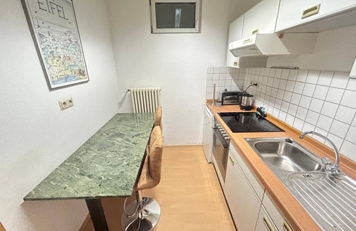 Euren Apartment | Cozy in the old town and nature