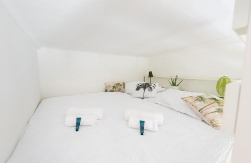 Prague 3 Apartment | Cozy Jungle Apartment