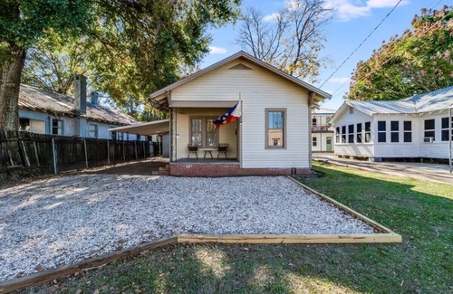 Freetown - Port Rico House | Cozy Lafayette Shared House-private Bedroom Garden Free Parking